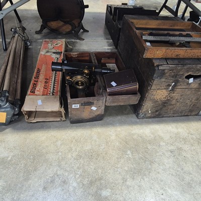 Lot 382 - A Stanley sight level, a vernier height gauge,...