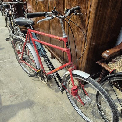 Lot 441 - A vintage Pashley Royal Mail gents' bicycle.