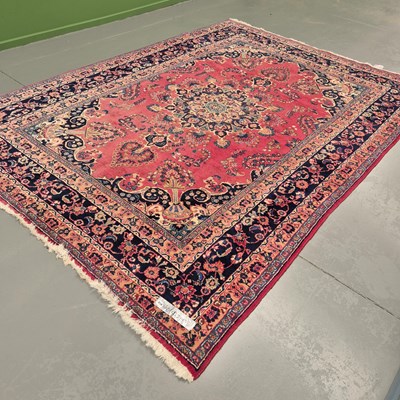 Lot 918 - A good quality Persian carpet of classic...