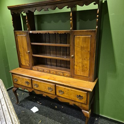 Lot 1403 - A Stuart Linford elm and yew wood Georgian...