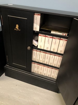Lot 68 - A collection of Mozart CDs from 'the Complete...