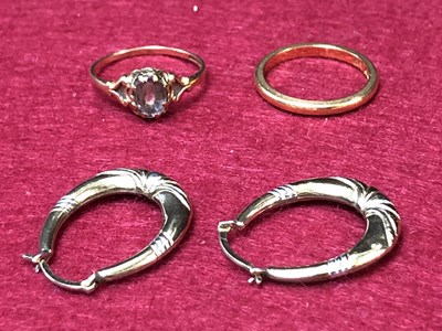 Lot 125 - A 22ct gold hallmarked wedding band, weight...