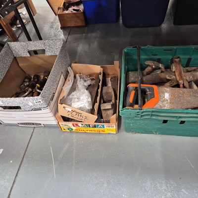 Lot 570 - A quantity of tools.