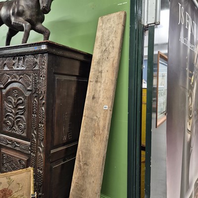 Lot 663 - An antique elm plank