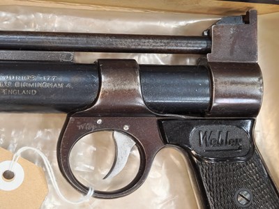Lot 159 - Airgun.- A Webley Junior air pistol series 2...