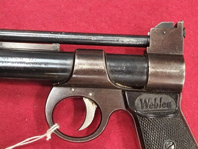 Lot 160 - Airgun.- A Webley Junior air pistol series 2...