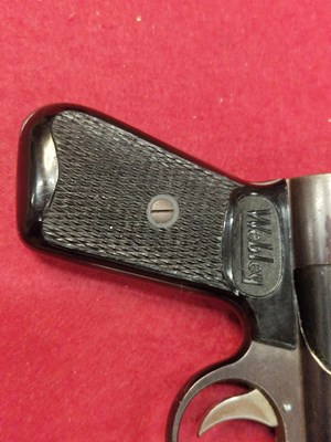 Lot 161 - Airgun.- A Webley Junior air pistol series 2...