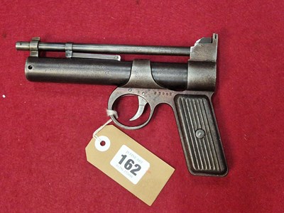 Lot 162 - Airgun.- A Pre-war Webley Junior air pistol...