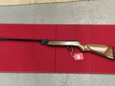 Lot 178 - Air rifle.El Gamo. .22 calibre break barrel...