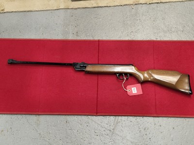 Lot 178 - Air rifle.El Gamo. .22 calibre break barrel...
