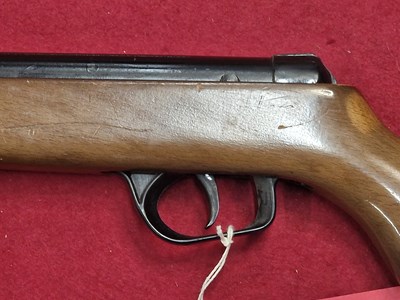 Lot 178 - Air rifle.El Gamo. .22 calibre break barrel...