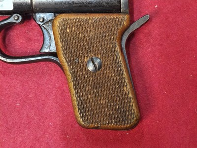 Lot 183 - Airgun.- A Tell model II air pistol.