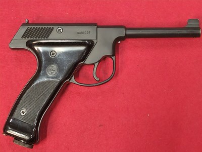 Lot 186 - Airgun.- Healthways Plainsman Co2 powered...