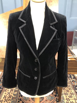 Lot 145 - Clothing - Saint Laurent black velvet jacket...