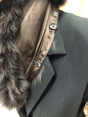 Lot 146 - Clothing - A Max Mara black jacket with a...