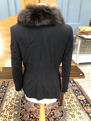 Lot 146 - Clothing - A Max Mara black jacket with a...