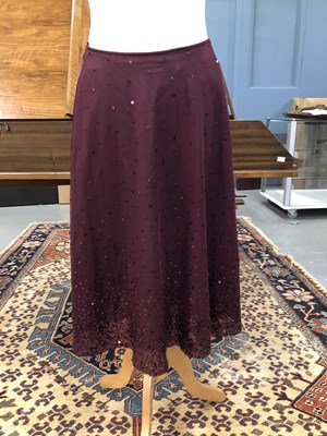 Lot 132 - Clothing - A Marilyn Anselm for Hobbs red silk...