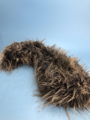 Lot 136 - A collection of fur hats, stoles, scarves, etc.
