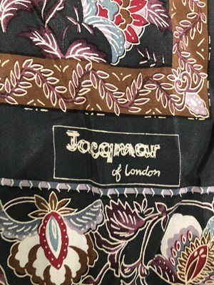 Lot 138 - Scarves- to include Aquascutum,Richard Allen,...