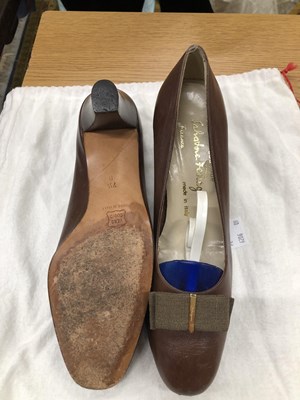 Lot 135 - Clothing/Shoes - to include Hardy Amies Dress...