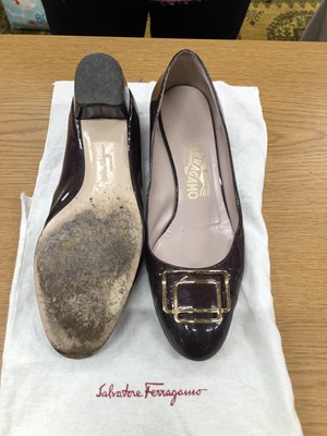 Lot 135 - Clothing/Shoes - to include Hardy Amies Dress...