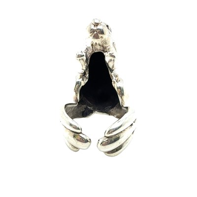 Lot 73 - An unusual, whimsical rabbit-form ring, well...