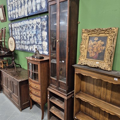 Lot 64 - A glazed oak gun cabinet on stand. H 216 W 48...