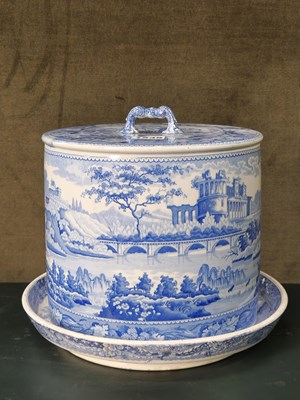 Lot 1535 - A Copeland and Garrett underdish, printed and...