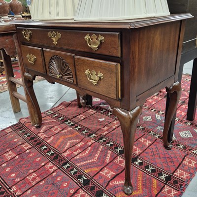 Lot 374 - An American mahogany lowboy /side table. H 83...
