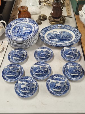 Lot 939 - Spode Italian pattern dinner plates and tea wares
