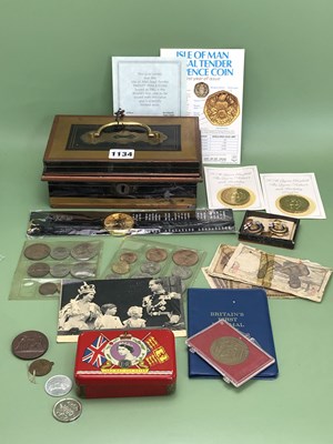 Lot 1134 - Royal commemorative coins and medallions, a...