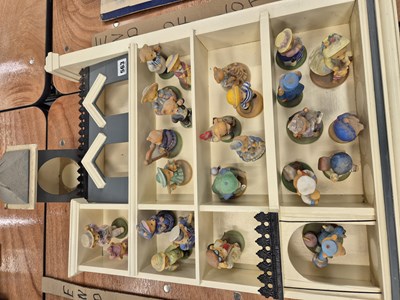 Lot 563 - A collection of Franklin Mint teddy bear...