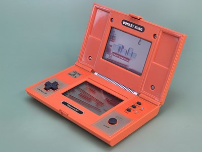 Lot 1713 - A circa. 1982 Nintendo Game & Watch Donkey...