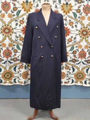 Lot 85 - Clothing by Jaeger to include - a pure wool...
