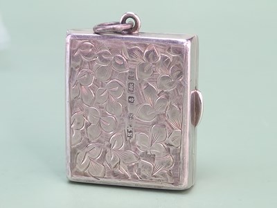 Lot 1401 - A silver pendant sovereign case, the...