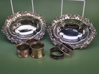 Lot 1486 - A pair of silver sweetmeat dishes, William...