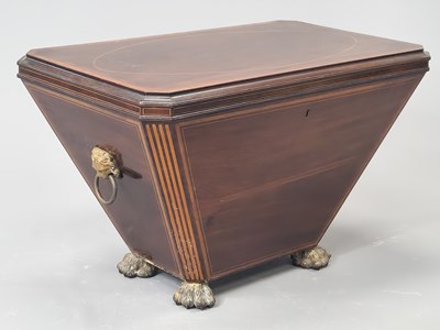Lot 1494 - An early 20th century satin wood banded...
