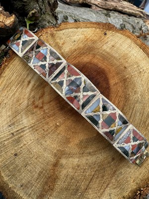 Lot 1003 - An antique Scottish-style hardstone bracelet,...