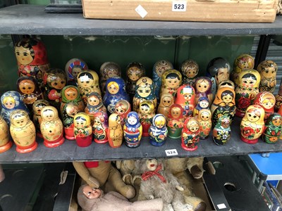 Lot 524 - A collection of Russian matryoshka dolls