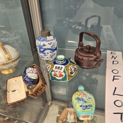 Lot 582 - A Chinese yixing tea pot, a blue and white jar,...