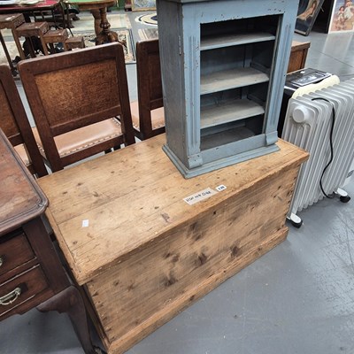 Lot 130 - A pine blanket box H 50 W 91 D 48cm, together...