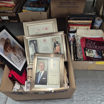 Lot 640 - A collection of Royal memorabilia, magazines...