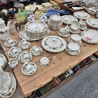 Lot 658 - A Doulton 'Larchmont' coffee and dinner set