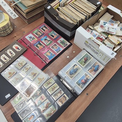 Lot 768 - Albums and packs of cigarette cards