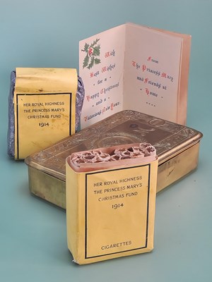 Lot 1529 - A 1914 Princess Mary Christmas brass box...