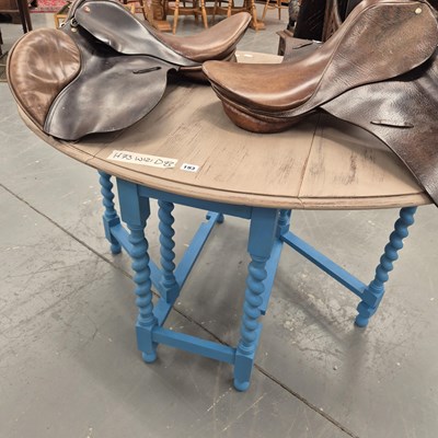 Lot 193 - A vintage oak gateleg table with painted...