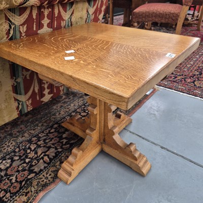 Lot 317 - A pair of bespoke oak pedestal tamp tables on...