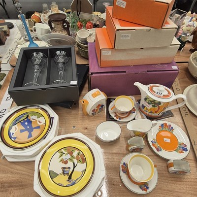 Lot 817 - Bradford Exchange Clarice Cliff 'Crocus' and...