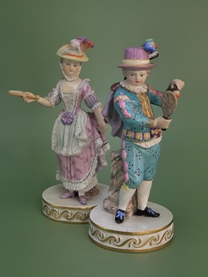 Lot 1598 - A pair of Meissen porcelain, lace trimmed...