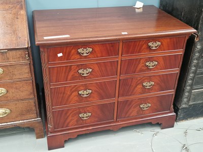 Lot 22 - A 20th century mahogany two door cabinet with...
